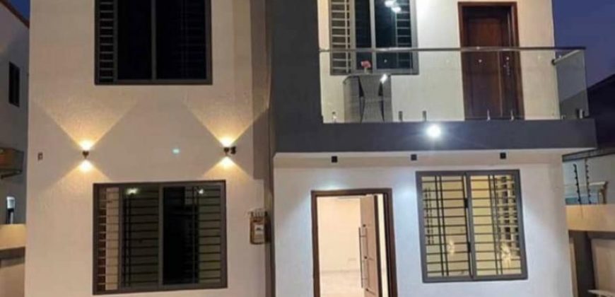 Executive modern house for sale at lashibi community 19