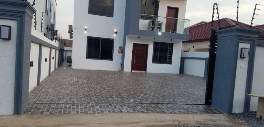 Executive modern house for sale at lashibi community 19