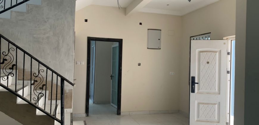 Executive 4 bedroom house for sale at spintex