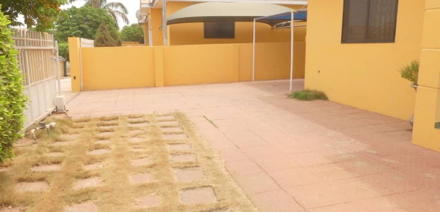 4 bedroom House for sale at community 25 Tema Devtraco Estate