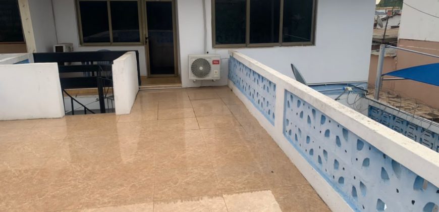 2 bedroom Apartment available for short stay at comm8 tema ( Airbnb)