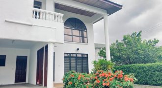 Exquisitely unfurnished Duplex house at Airport Residential Area for Rent