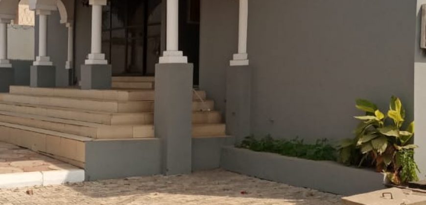 5 bedroom en suite house for sale at Tema community 3