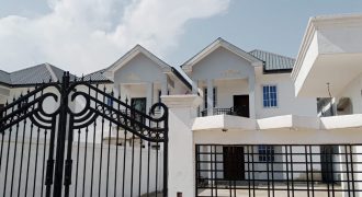 4 master bedrooms for sale at Tema community 6