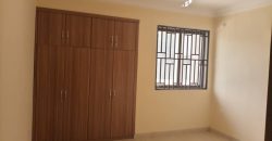 New built 5 bedroom en suite with 2 boys quarters for rent at Tema community 10