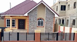 3bedroom self compound house for sale at Oyarifa