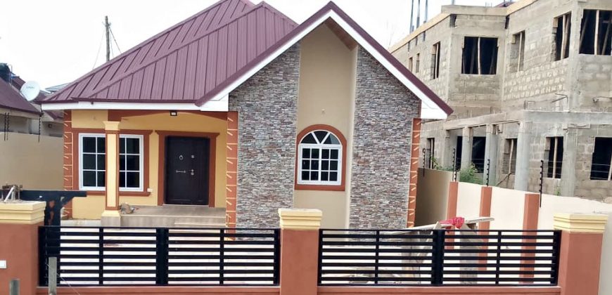 3bedroom self compound house for sale at Oyarifa