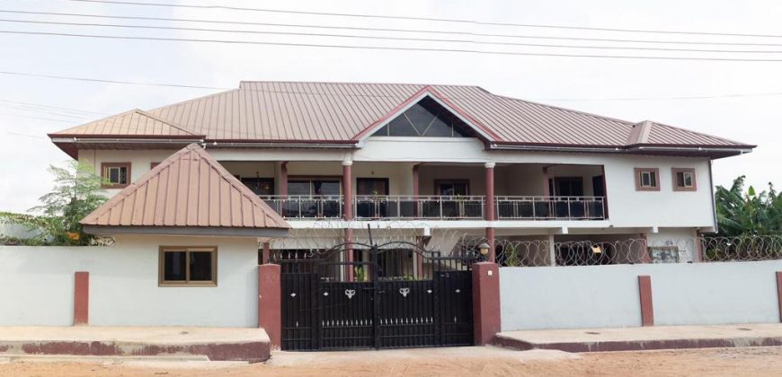 2 bedroom furnished Apartment with 1 master bedroom for rent at North Kaneshie Accra