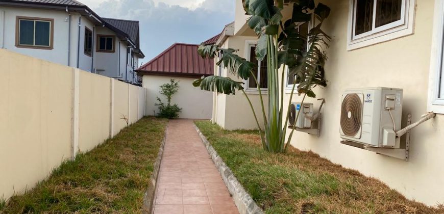 Newly built 4 bedroom with 1 bedroom boys quarters at Tema community 25 hfc for Rent