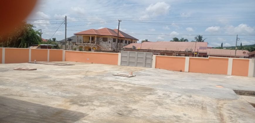 2 different properties for sale on the same land at Dome pillar 2