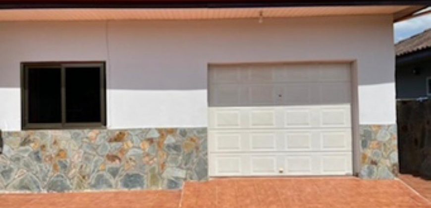 2 bedroom house at kuottam Estate oyarifa for short stay